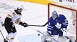 Ani 38 zákroků Frederika Andersena nestačilo Torontu na postup do dalšího kola play off NHL, sérii proti Bostonu rozhodne sedmý duel