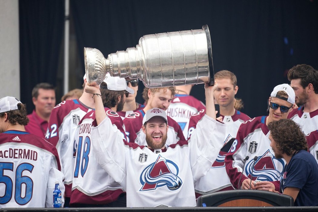 Brankář Pavel Francouz přiveze 22. července ukázat Stanley Cup fanouškům do Plzně