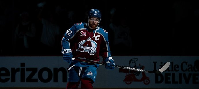 Kapitán Avalanche Gabriel Landeskog je po vyřazení v sérii s Las Vegas hrdý na svůj tým, předčasný konec ho však bolí