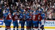 Radost hokejistů Colorada z výhry v utkání play off proti Edmontonu
