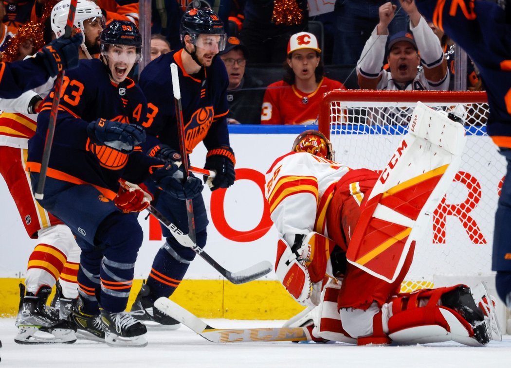 Edmonton se ujal v sérii s Calgary vedení 3:1