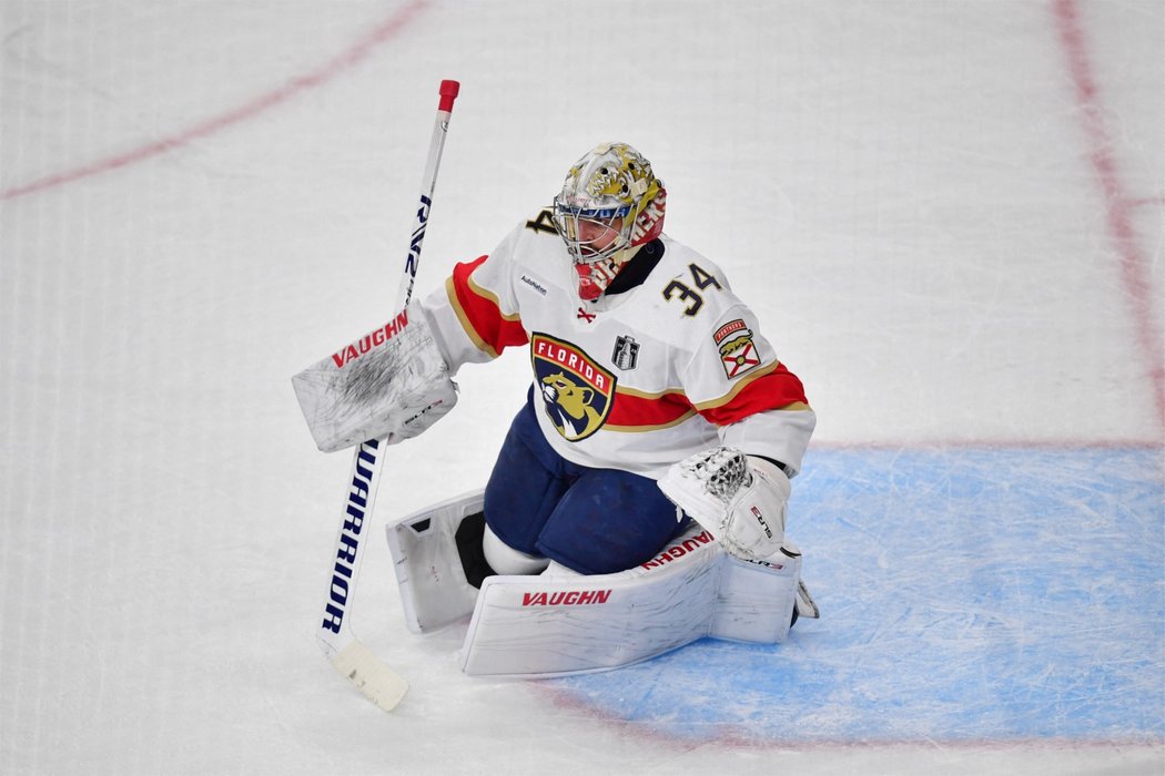 Brankář Floridy Sergej Bobrovskij během finále play off NHL