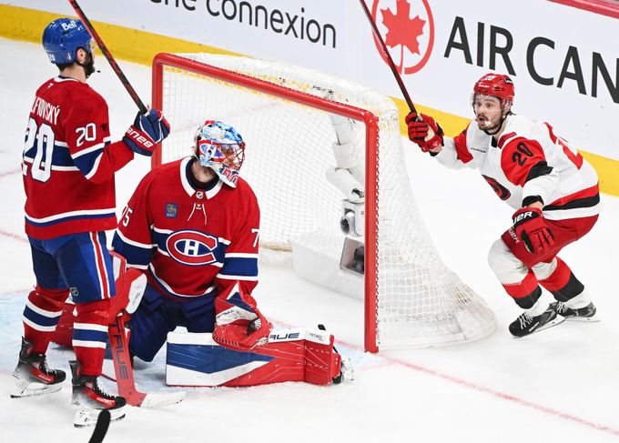 Montreal - Carolina 2:3p. Dobeš opět padl, 35 zákroků ani asistence nestačily Montreal - Carolina 2:3p. Dobeš opět padl, 35 zákroků ani asistence nestačily