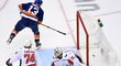 Útočník Matthew Barzal v prodloužení rozhoduje o třetí výhře New York Islanders v play off NHL s Washingtonem