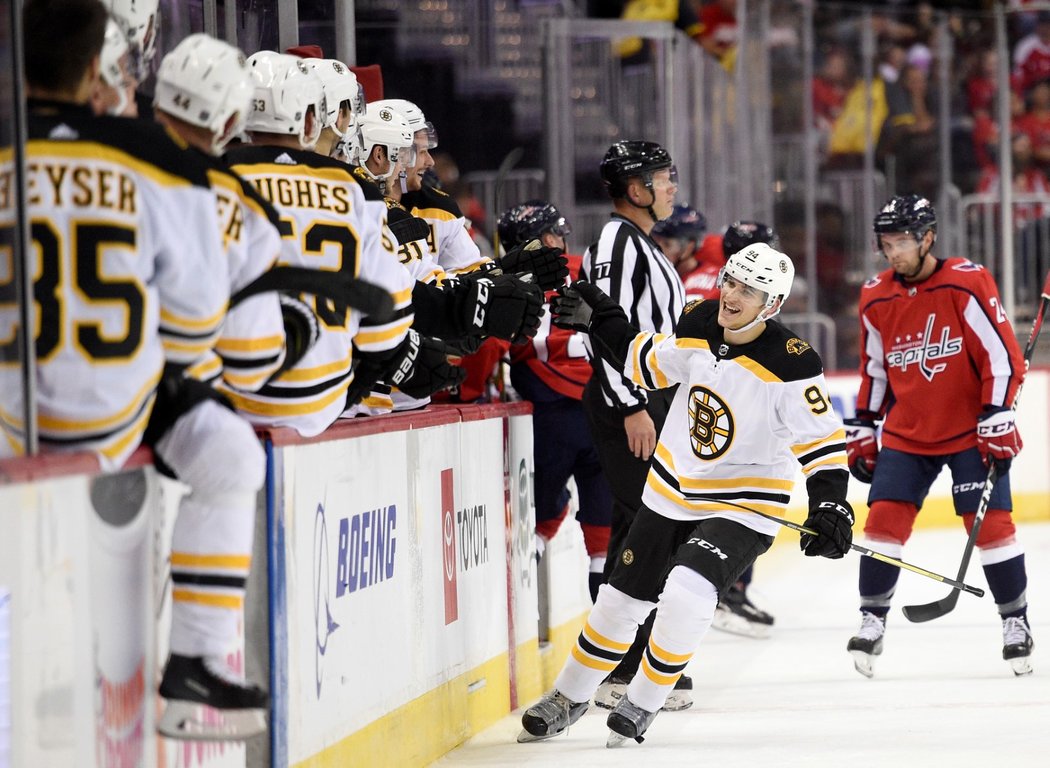 Jakub Lauko během přípravy na uplynulou sezonu NHL