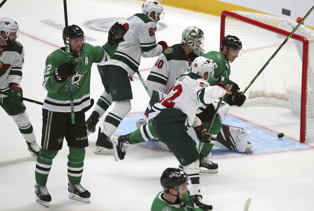 Mezi střelce se zapsal i Radek Faksa, na straně Dallasu ale zůstal osamocen a jeho tým padl s Minnesotou 1:2.