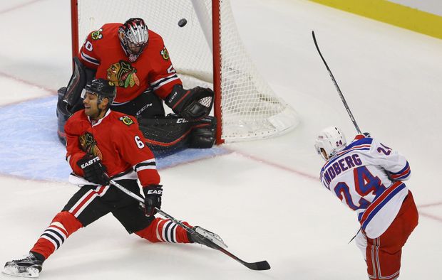 Oscar Lindberg už se v NHL trefil sedmkrát Oscar Lindberg už se v NHL trefil sedmkrát