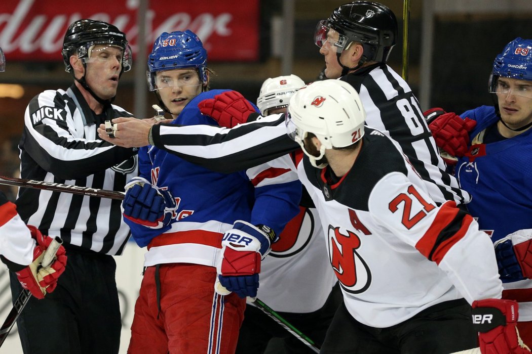 Hokejisté New Yorku Rangers porazili New Jersey 5:2