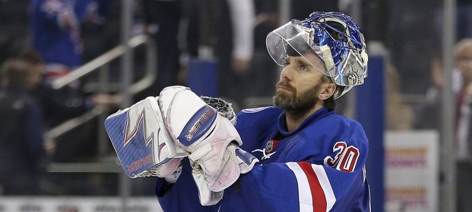 Henrik Lundqvist Rangers do finále konference protáhnout nedokázal