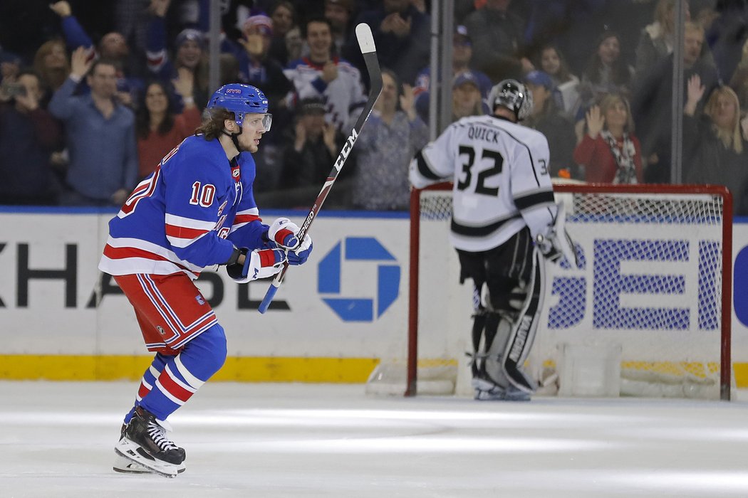 Artěmi Panarin pomohl k výhře nad Los Angeles jedním gólem