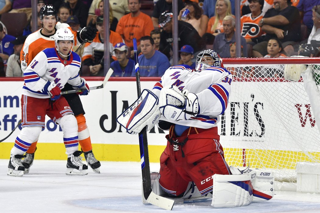 Celkem 34 střel pochytal proti Philadelphii Ondřej Pavelec