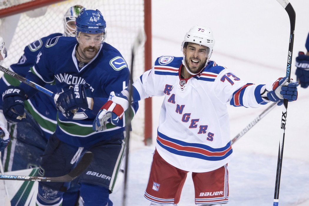 Nejlépe střílející tým NHL NY Rangers opět úřadoval, jeden ze sedmi gólů vstřelil do sítě Canucks i Brandon Pirri