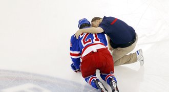 Rangers hlásí změny. Stepan má zlomenou čelist, Carcillo 10 zápasů stop