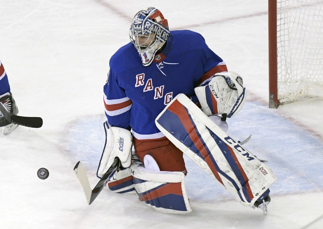 Ondřej Pavelec zneškodnil v NHL všech třicet střel Washingtonu