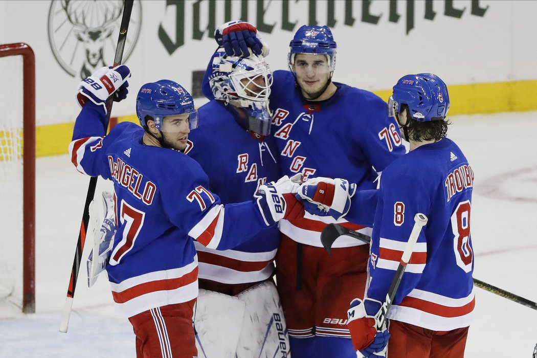 Rangers doma porazili nejlepší tým NHL Washington hladce 4:1.