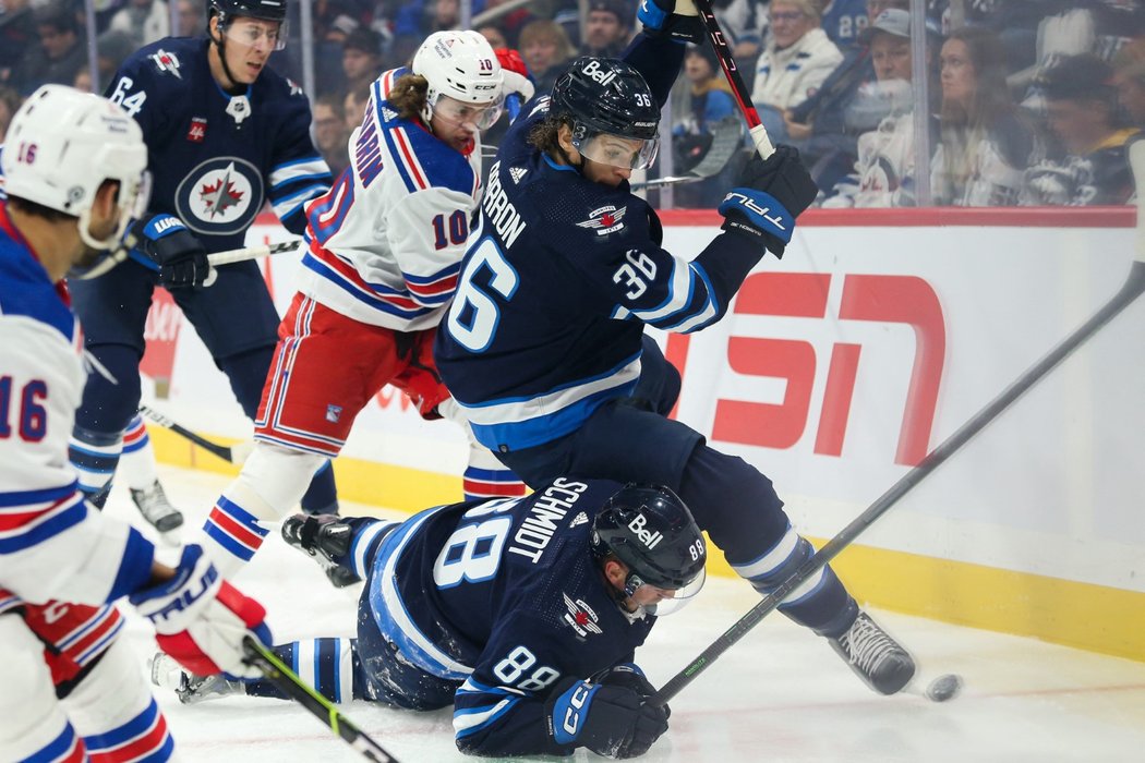 Rangers po dvou výhrách prohráli ve Winnipegu 1:4