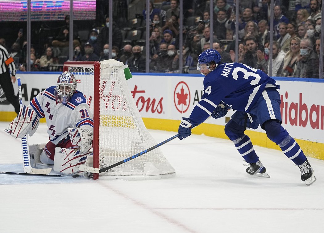 Rangers zvítězili v Torontu po prodloužení