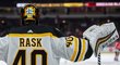 Ikonický brankář Bostonu Tuukka Rask uvažuje po konci příští sezony uzavřít kariéru.