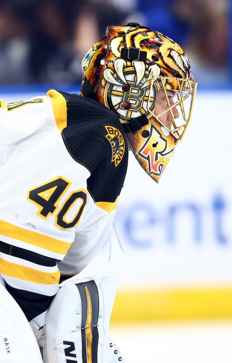 Tuukka Rask v letošní sezoně chytal famózně. S 2.22 průměrem branky na duel byl nejlepší brankářem v NHL, vyšší procentuální úspěšnost než Raskových 92.9% měl jen Anton Khudobin z Dallasu.