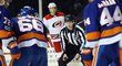 Premiéru v NHL si Libor Suchánek připsal v utkání Caroliny s Islanders