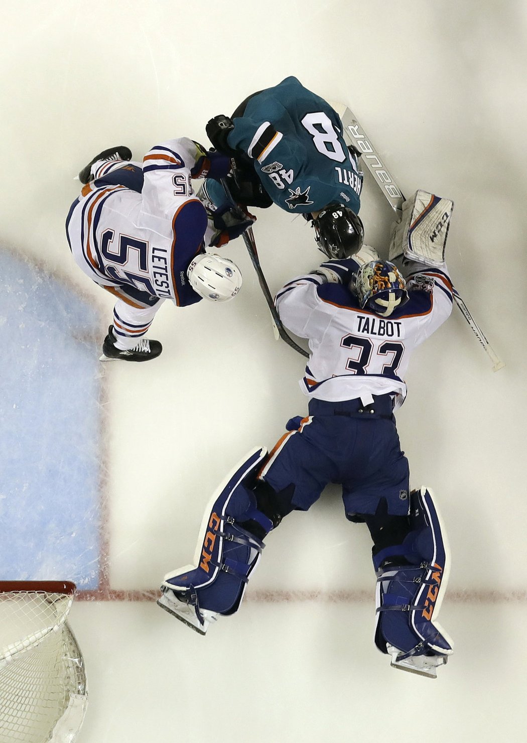 Cam Talbot byl znovu pro Oilers nepřekonatelný, neuspěl ani Tomáš Hertl