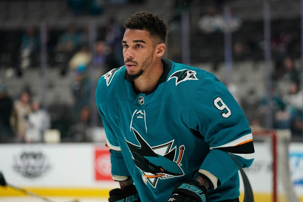 Kanadský útočník Evander Kane je v San Jose štědře placen