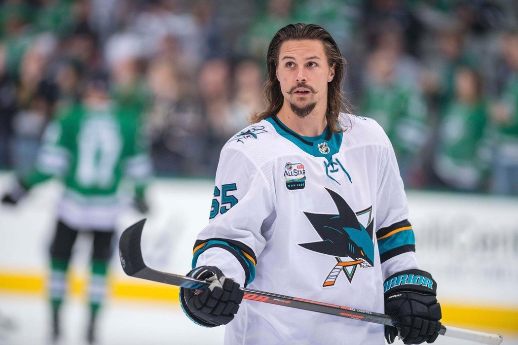 Jak dlouho bude ještě Erik Karlsson čekat na svůj první gól v barvách San Jose?