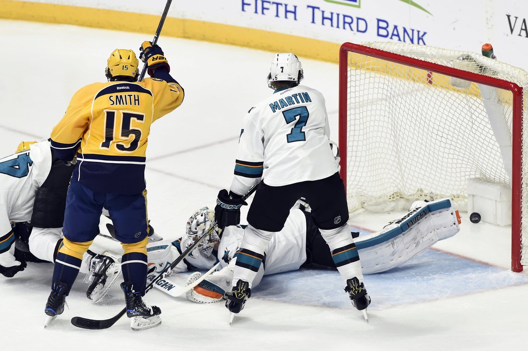 San Jose pokračuje v bídných výkonech, s Nashvillem prohrálo 2:7