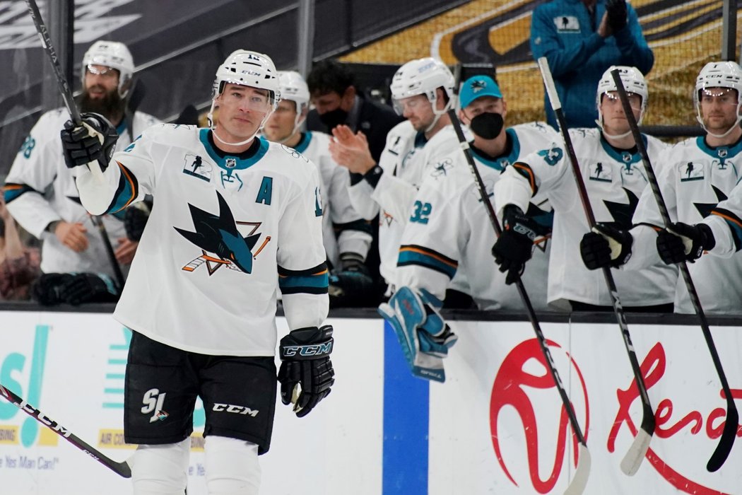 Marleau děkuje spoluhráčům, fanouškům a soupeřům za ovace k historickému milníku