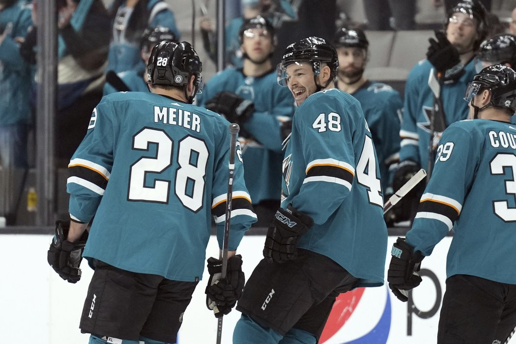 Timo Meier a Tomáš Hertl řídili výhru San Jose