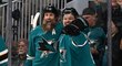 Joe Thornton a Tomáš Hertl obnovili starou spolupráci