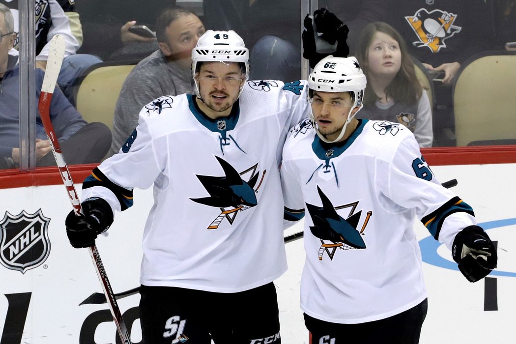 Český útočník Tomáš Hertl se v NHL blýskl dalším gólem