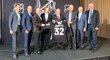 V sezoně 2021/22 přivítá NHL do své rodiny nový klub ze Seattlu. Vedení soutěže se na schválení 32 týmu soutěže jednomyslně shodlo
