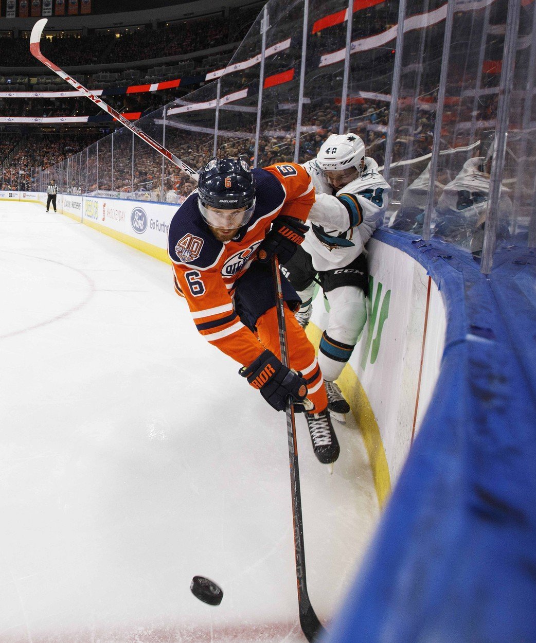 Hertl v NHL skóroval potřetí za sebou, dvěma body pomohl k výhře