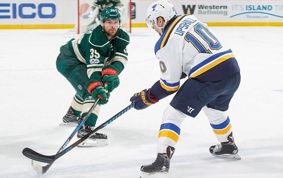 Blues vedli v Minnesotě 2:0 a 3:1, ve třetí třetině ale o dvoubrankový náskok přišli.