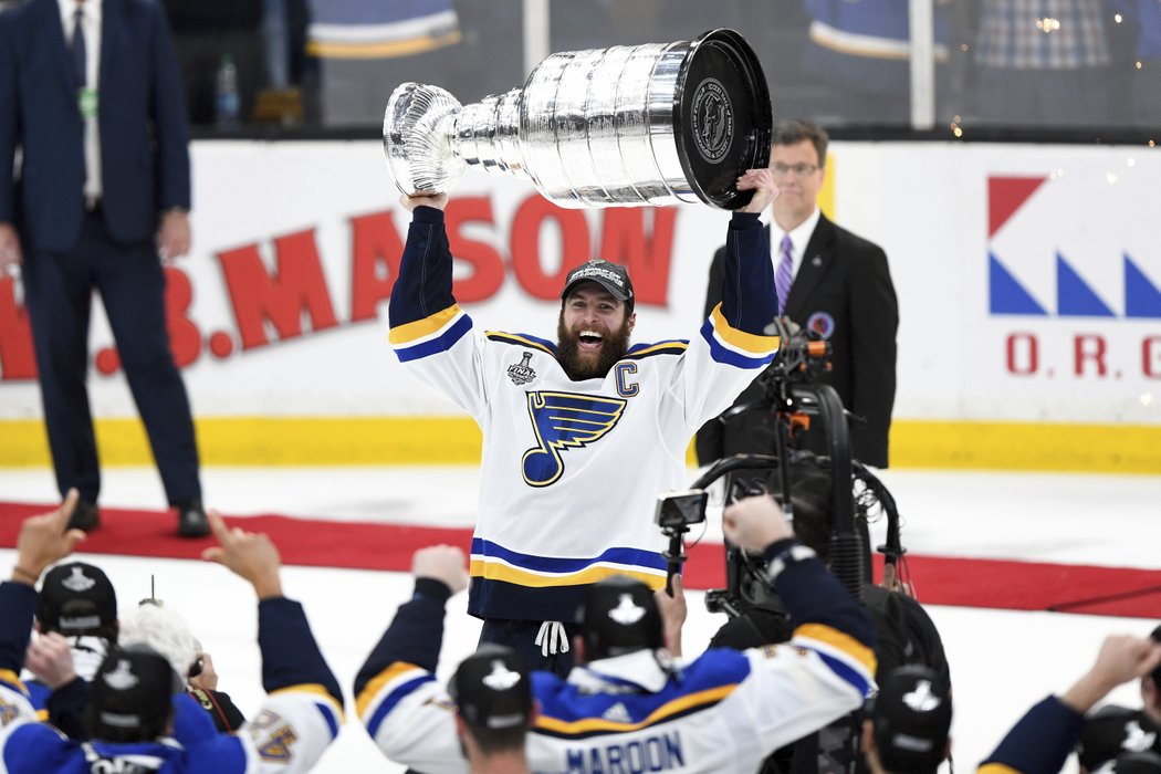 Alex Pietrangelo je čerstvým vítězem Stanley Cupu