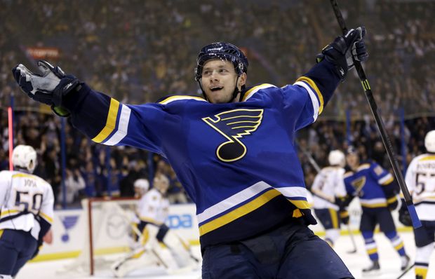 Tarasenko začal v této sezoně předvádět, co v něm doopravdy je. Tarasenko začal v této sezoně předvádět, co v něm doopravdy je.