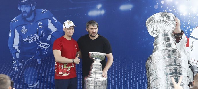 Se Stanley Cupem udělal Alexandr Ovečkin radost mnoha příznivcům hokeje