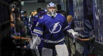 Obří smlouvy pro brankáře v NHL. Proč? Kartami zamíchal i Vasilevskij