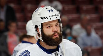 Vousáč Gudas neumí jen hity. Dal premiérový gól v NHL!