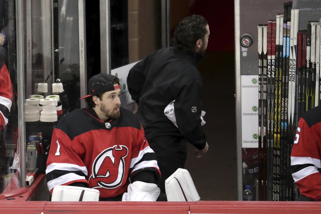 Brankář New Jersey Keith Kinkaid byl proti Tampě střídán.