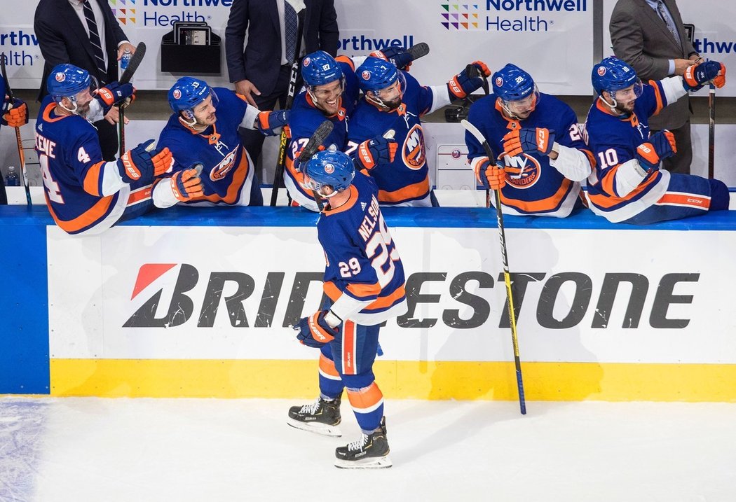 Autorem vítězného gólu Islanders z 57. minuty byl elitní centr Brock Nelson.