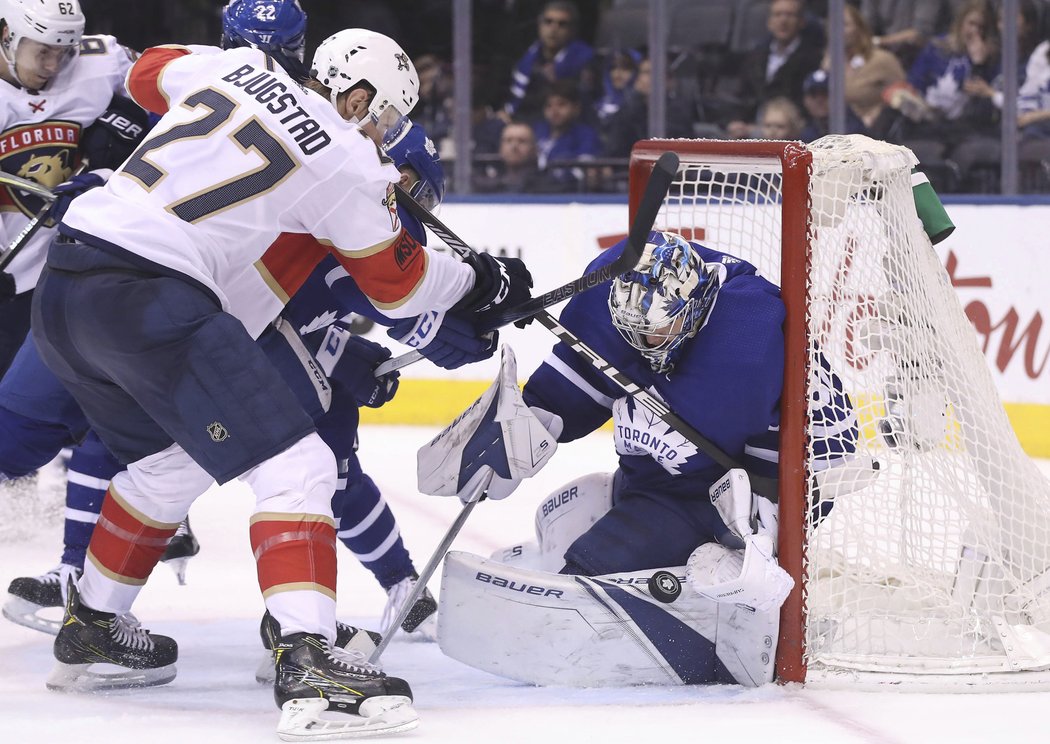 Frederik Andersen pohlídal výhru Toronta třiceti zákroky