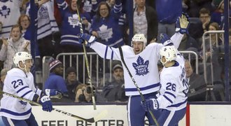 Toronto srazilo Columbus a uspělo popáté v řadě, NHL válcují i Islanders