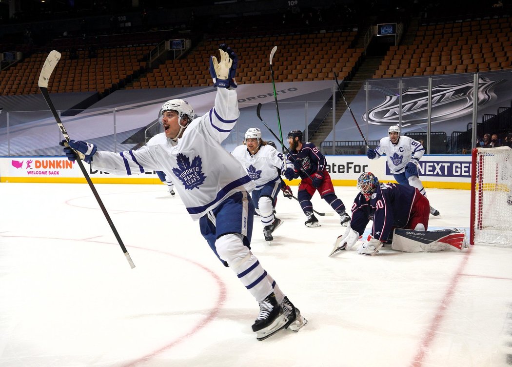 Autorem vítězné trefy z prodloužení byl Auston Matthews.