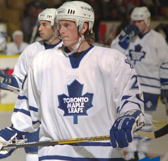 1998. Martin Procházka v dresu Toronto Maple Leafs