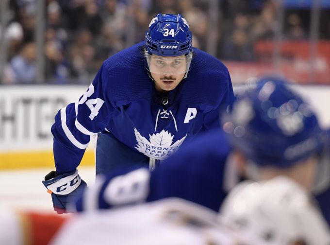 Pastrňáka nahání Matthews, Faksa asistoval. Flyers s Voráčkem jedou Pastrňáka nahání Matthews, Faksa asistoval. Flyers s Voráčkem jedou