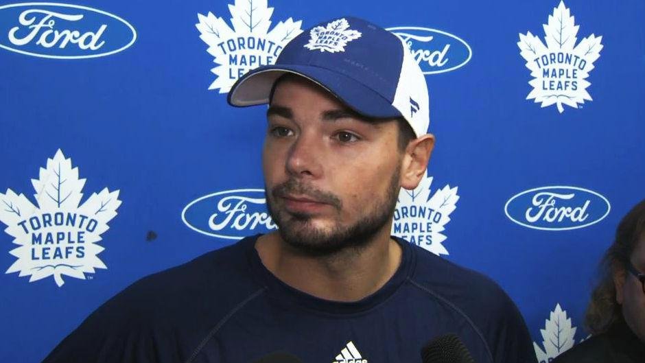 Český brankář Michal Neuvirth si za Toronto nezachytá. Maple Leafs zkušeného gólmana uvolnili ze zkoušky