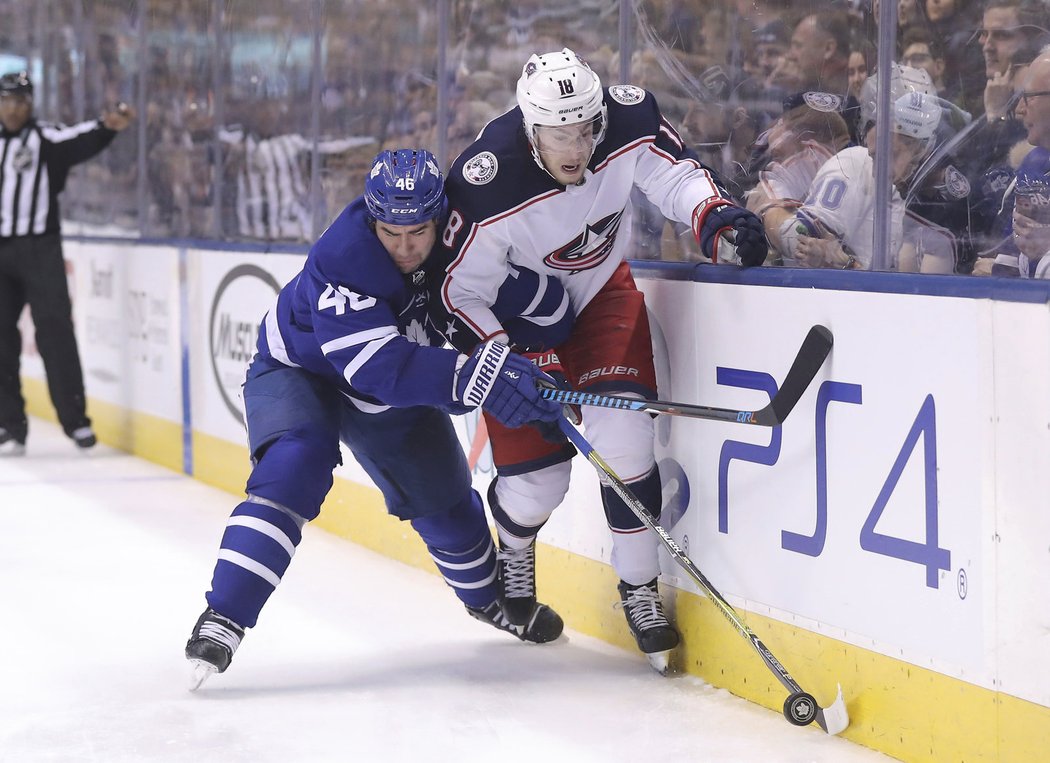 Roman Polák bodoval v NHL poprvé od 8. ledna, když se podílel asistencí na výhře Toronta 6:3 nad Columbusem