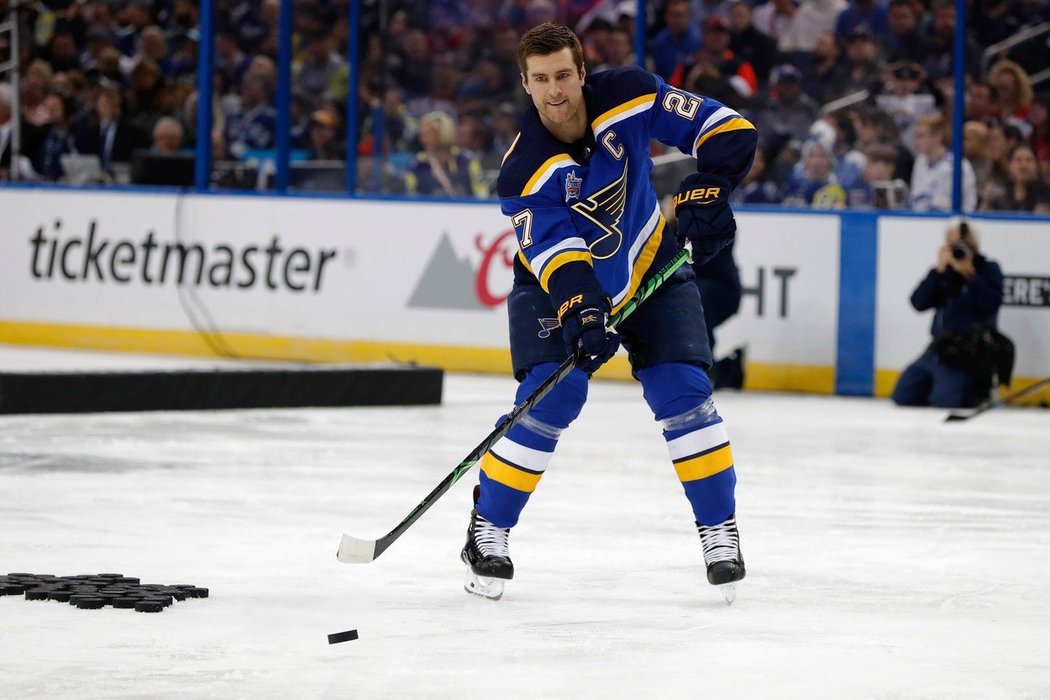 Alex Pietrangelo přesnost přihrávek absolvoval za 46,610, druhý skončil forvard Eric Staal z Minnesoty (54,679). 